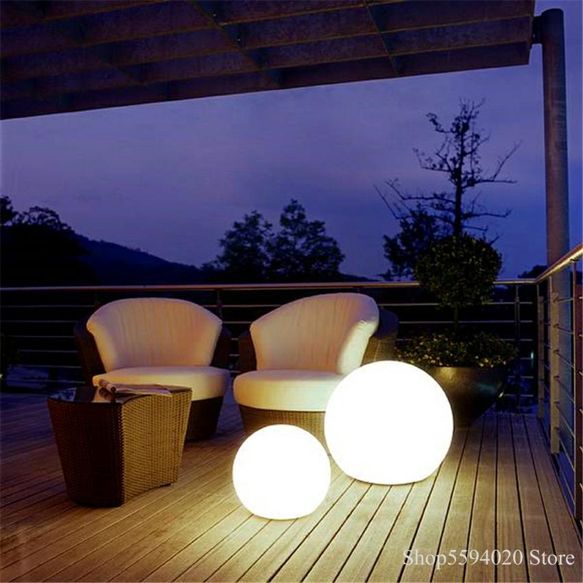 모던한 LED 볼 플로어 램프, 집 장식용 스탠딩 램프 - Floor Lamp Arched 리뷰 및 가격