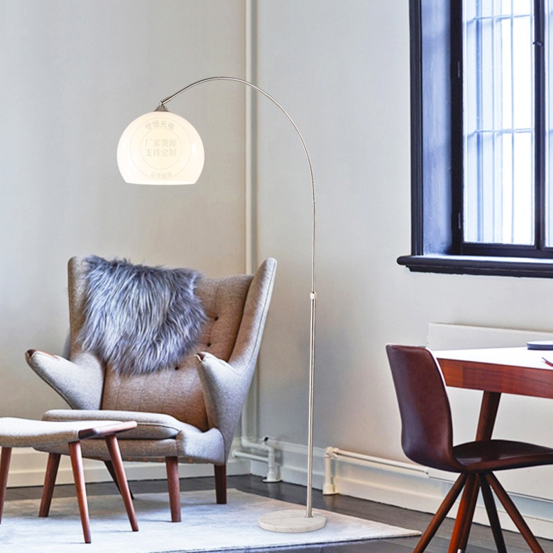미니멀리스트 럭셔리 미니 아크 조절식 메탈 플로어 램프 - Floor Lamp Arched 리뷰 및 가격